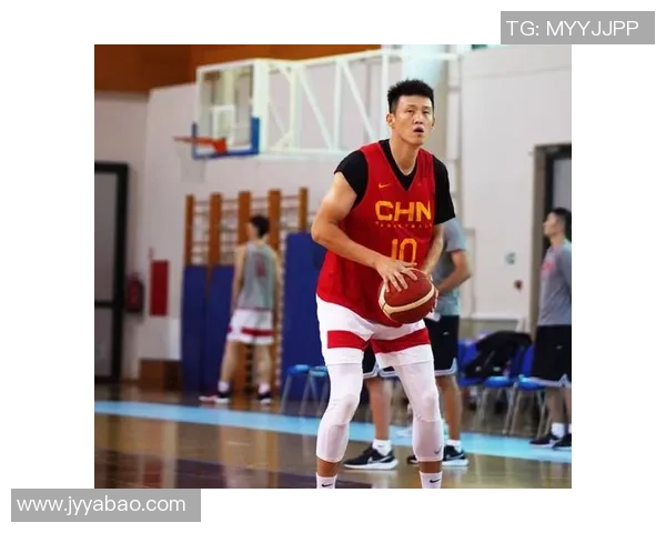 周鹏:从篮球场上的领袖到生活中的奋斗者的精彩人生旅程 周鹏:从篮球场上的领袖到生活中的奋斗者的精彩人生旅程