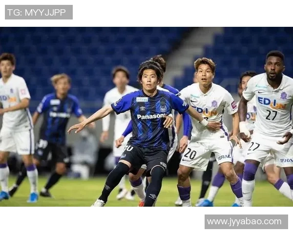 大阪钢巴迎战福冈黄蜂力争主场胜利展现球队实力与斗志